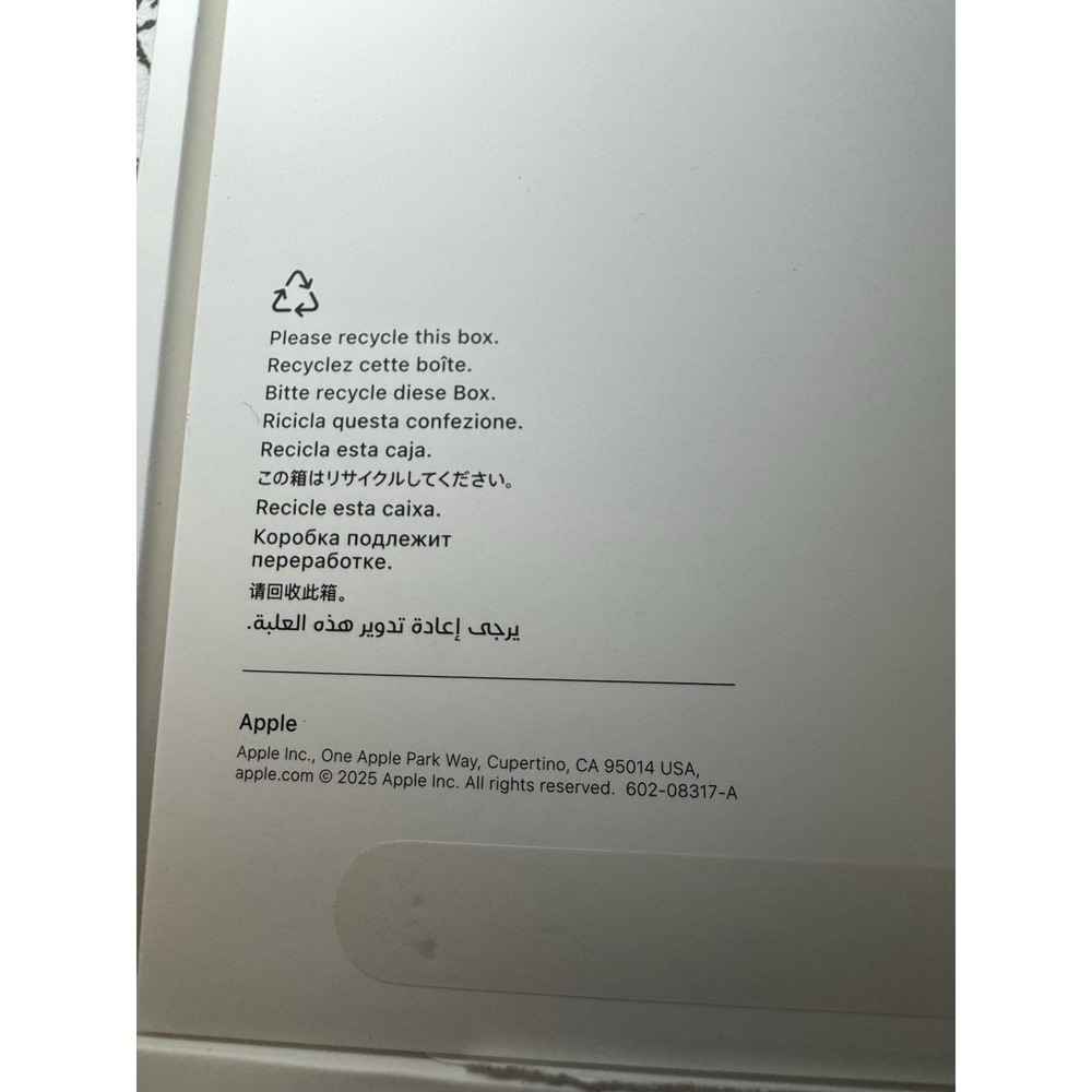 Apple iPad Magic Keyboard Empty Box Model A3340 M3 Inserts Included - Picture 3 of 6